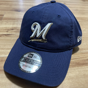 NEWERA 【9Twenty】 ニューエラ キャップ 帽子 MLB ミルウォーキー ブルワーズ Brewers ストラップバックキャップ 紺 サイズ調節可能 