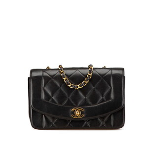 シャネル マトラッセ ダイアナ22 チェーンショルダーバッグ ブラック ラムスキン レディース CHANEL 【中古】