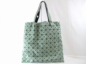 1円　美品　BAOBAO ISSEYMIYAKE バオバオ イッセイ ミヤケ 　★　トートバッグ　★　A4収納可　マットグリーン　MK20