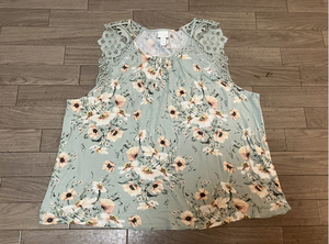 USED★ H&M オフグリーン×花柄×レースのノースリトップス　サイズM