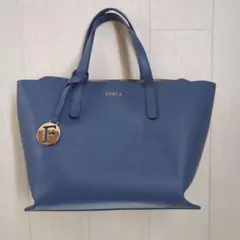 FURLA SALLY　Small　indaco