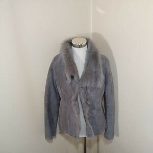 DAMA ムートンコート　ジャケット　レディース　グレー　身丈57センチ　身幅43センチ袖丈60センチ 羊革 （12.27）