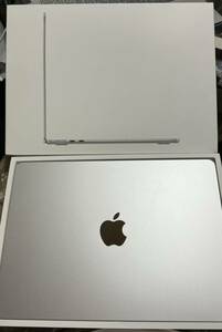 Apple MacBook Air M3 13.6in メモリ8GB SSD256GB JIS配列 本体シルバー/最新モデル2024年4月購入分