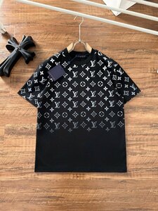 ●極美品●新品同様●未使用 【Louis Vuitton】 【ルイ・ヴィトン】 Tシャツ ロールカラー コットン