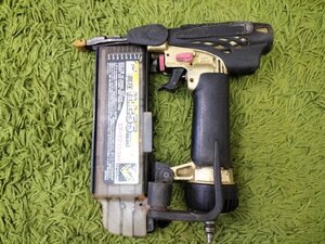 中古品 ★ 日立工機 55mm 高圧仕上釘打ち機 NT55HM2 本体のみ ★ HITACHI