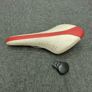 Fizik フィジーク ARIONE リアライト付属