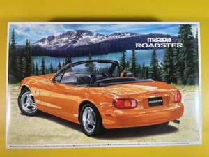 アオシマ 1/24 マツダ ロードスター RS オプション仕様 MAZDA ROADSTER