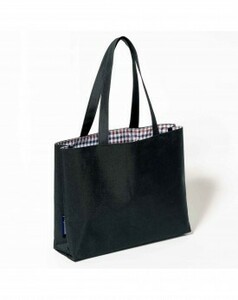 残りわずか！★GLOW 2023年4月号付録★Aquascutum（アクアスキュータム）★整理上手な大人のマナーBAG