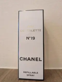 未開封　長期間保管　CHANEL N°19 オードトワレ 50ml