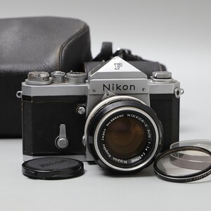 PJ026. Nikon F アイレベル NIKKOR-S Auto 1：1.4 f=50mm フィルムカメラ レンズ ケース付属 現状品