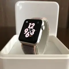 Apple Watch seriesSE ナイキ/NIKEモデル 40mm