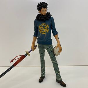 563　中古　ONE PIECE　ワンピース　トラファルガーロー　フィギュア　TRAFAL GAR LAW　現状品　アニメグッズ　