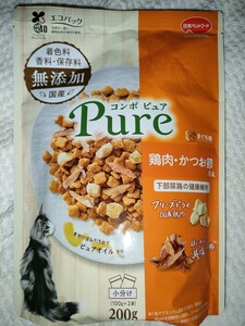 コンボ ピュア キャット まぐろ味・鶏肉・かつお節添え 200g（100g×2袋）×1個