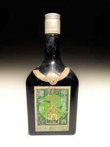 [即決]■古い時代物 琉球王朝沖縄薬草ハブ酒 薬味酒 リキュール 古酒旧酒従価特級オールドボトル