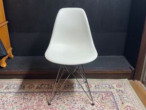 y93★Herman Miller ハーマンミラー イームズ サイドシェルチェア シェルチェア　ホワイト　 Eames