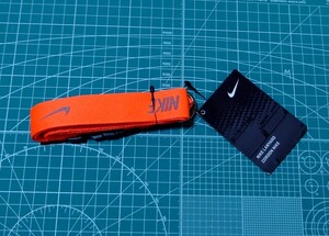 NIKE　ランヤード　ストラップ