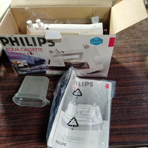 PHILIPS アイロン　ほぼ未使用　HD1659 スチーム