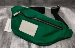 ☆新品　CK CALVIN KLEIN 高密度ナイロン ウエストバッグ カルバンクライン 日本製 税込定価1万8700円 グリーン