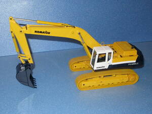 匿名送料無料 ★美品 コマツ KOMATSU 建機 重量級ダイキャストモデル PC400LC バックホー ☆EXCAVATOR ミニチュア ★☆1/32 即決！