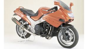 カワサキ　KAWASAKI ZZR1100D A-tech製ハーフサイドカウル