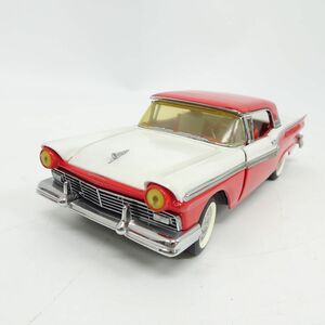 tyhd1591-5 564 レア絶版 Franklin Mintフランクリンミント 1/24 1957 Ford Fairlane 500 Skyliner レッド×ホワイト ダイキャストミニカー