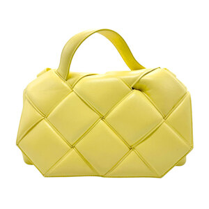 ボッテガヴェネタ BOTTEGAVENETA ショルダーバッグ マキシイントレ レザー イエロー n0406