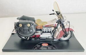 1/10 INDIAN 442 インディアン442 1942 ミニカー　肌色/インディアンレッド　tootsietoy リアツインバッグ、フード、リアサス、希少品