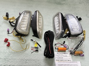 ポルシェ カイエン 957 9PA LED デイライト 未使用品とジャンク品 2セット フロントウインカー純正交換 抵抗付