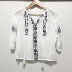 美品 a.v.v. standard ボヘミアン 刺繍 カットソー コットン S