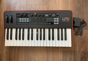 IK Multimedia UNO Synth Pro アナログシンセサイザー