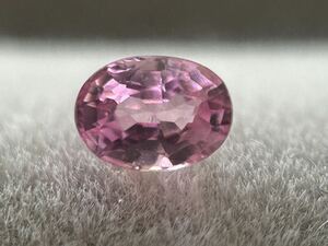 〈送料無料〉非加熱パパラチアサファイア 0.158ct 3.52×2.59×1.89mm サファイア 9月誕生石 ルース 天然石 DGL 鑑別書 非加熱分析報告書