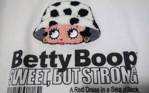 ☆レディース☆BETTYBOOP ☆可愛い！☆カウハット♪ベティちゃんモコモコ&バーコード入り白色半袖Tシャツです(o^―^o)大きいサイズ４L☆