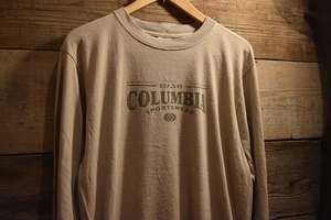 グッドスタイル◎90sビンテージColumbiaコロンビア長袖プリントTシャツＭベージュ系アメカジアウトドアストリート100%コットンt36