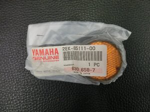 未使用 ヤマハ YAMAHA リフレクター フロント 1 2EK-85111-00 管理No.40781