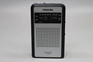 10B-03　TOSHIBA　東芝　FM/AM携帯ラジオ　TY－APR3