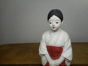 荻窪八幡神社　巫女さん　土人形　検索）　郷土玩具