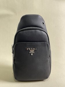 ■【美品】 プラダ Prada チェストバッグ メンズ ブラック