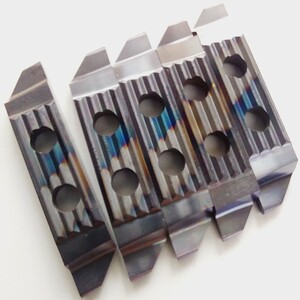 2穴旋盤切削工具 超硬インサート 旋削工具 旋盤工具 5本セット 40×5× 8(mm) Applitec swiss tooling 757-R1.0 tialn 