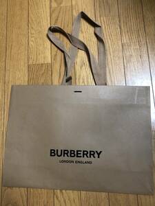 BURBERRY バーバリー　ショップ袋 紙袋　ブランド ブランド紙袋