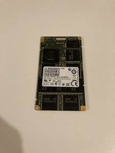 ◆動作確認済 SONY VAIOZ用 256GB SSD MLC RAID LIF MMDPE56GQDXP-MVB 送料430円◆