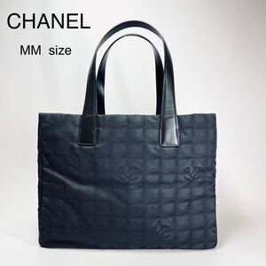 正規品　 CHANEL シャネル　 ココマーク　ニュートラベルライン　MM トートバッグ ハンドバッグ ナイロン 黒　通勤　通学　