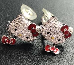 ★ 【美品】SWAROVSKI × HELLO KITTY スワロフスキー キティ イヤリング アクセサリー