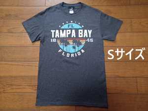 TAMPA BAY　Tシャツ　Sサイズ　ダークグレー　送230円可能　良いプリント