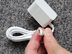 MicroUSB AC電源アダプター 5V 2A 黒白選択できません 送料無料 1ヶ月保証「5V/2A-MUSB.B」