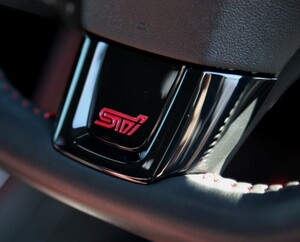 【ＳＵＢＡＲＵ　ＷＲＸ・ＶＡ】ＳＴＩ Ｄ型用 ステアリングベゼル(ピアノブラック調)【スバル純正】★34342VA040◆