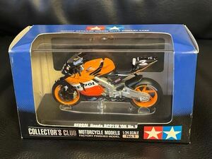 1/24 タミヤ コレクターズクラブ モーターサイクルモデルズ HONDA RC211Vレプソル REPSOL ホンダ 本田 TAMIYA 完成品 ミニカー M.ビアッジ