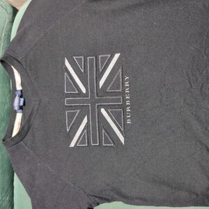 BURBERRY　Ｔシャツ　110cm