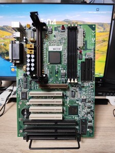 DFI P2XLX REV.A1 Slot1 intel 440LX ATXマザーボード 【動作品】