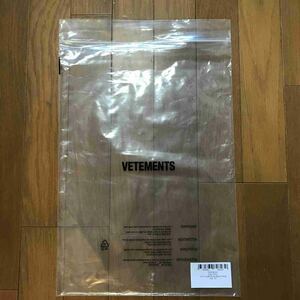 VETEMENTS ヴェトモン 付属品 ビニール袋 ショッパー ■サイズ 横 29cm 縦 45cm