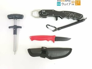 ダイワ フィッシュグリップ V230、ダイワ フィッシュナイフ 650、ダイワ クイック 針外し 計3点